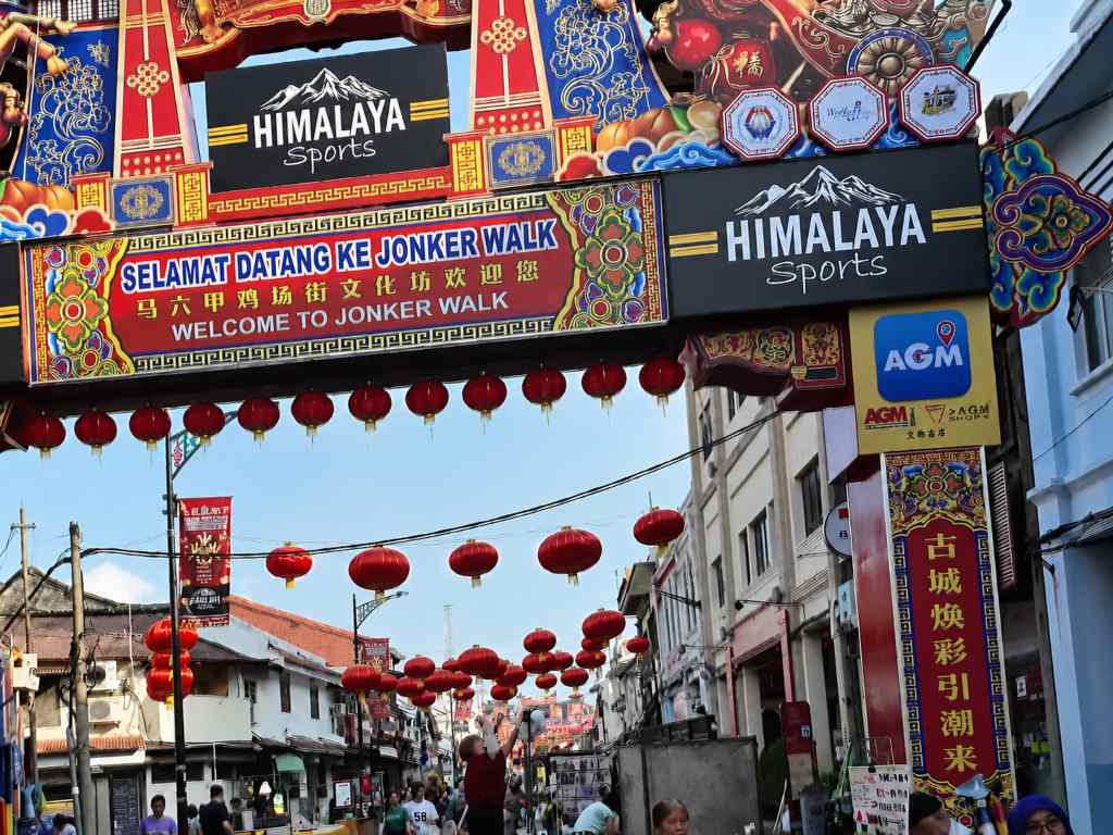 Welcome to Jonker Walk entrance sign with red lanterns in Malacca Malaysia Chinatown
